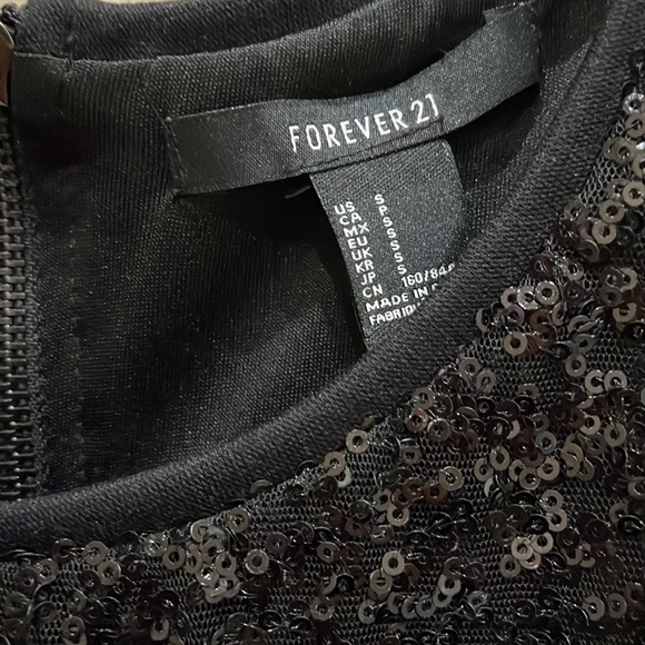 Black Sequined Peplum Top | Size: Small - Picture 5 of 5